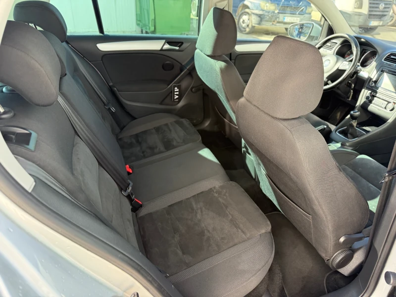VW Golf 1, 4TSI+ Подгрев+ Навигация+ МНОГО ИКОНОМИЧНО, снимка 9 - Автомобили и джипове - 52227284