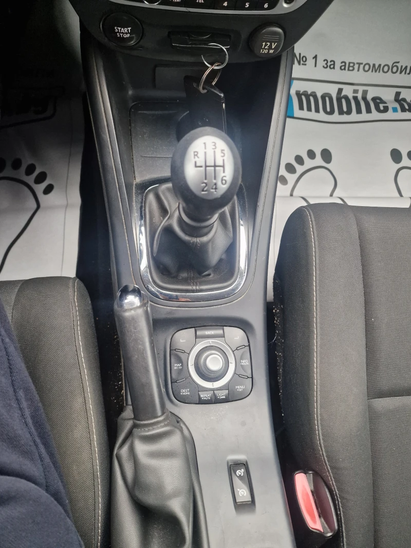 Renault Megane 1.6GAS/LPG EURO5, снимка 11 - Автомобили и джипове - 53066103