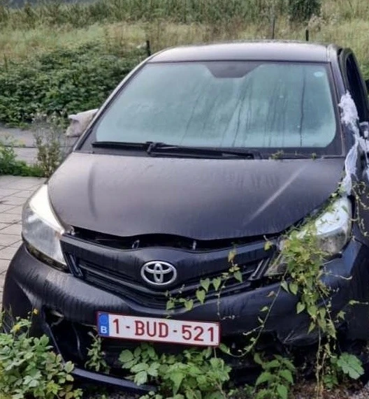 Toyota Yaris 1.0 i 1.4 d4d, снимка 1 - Автомобили и джипове - 42192806