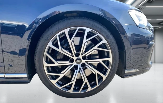 Audi A8 60 TFSIe Quattro = S-line = Гаранция - изображение 4