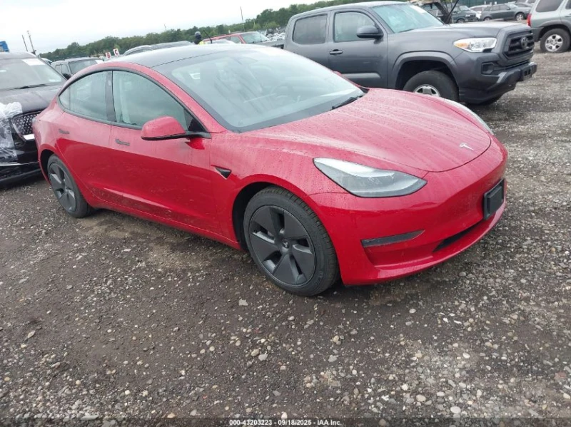 Tesla Model 3 U  U UX All Wheel Drive - 27800 лв. / 14213.91 € - 37075111 1