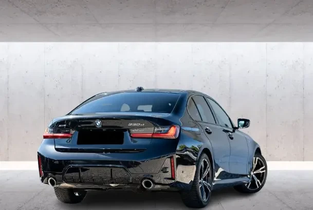BMW 330 d xDrive = M-Sport = Гаранция, снимка 2 - Автомобили и джипове - 54854159