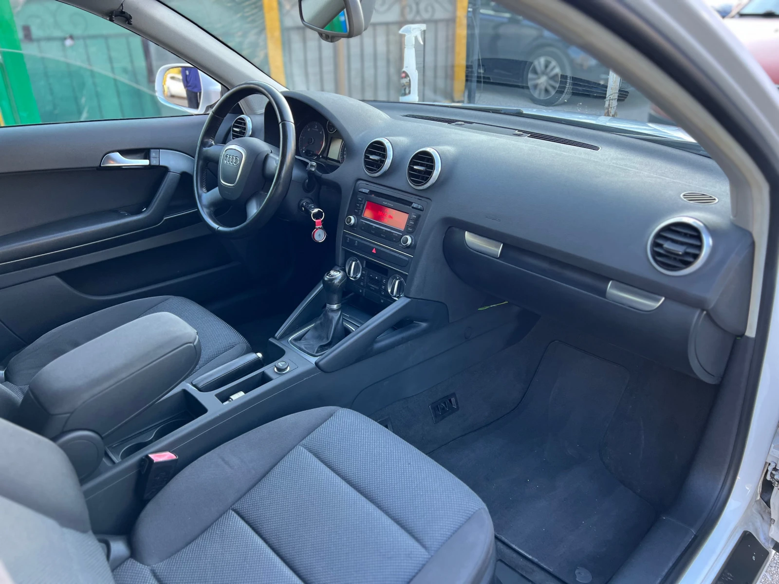 Audi A3 1.6tdi | Mobile.bg — изображение 11