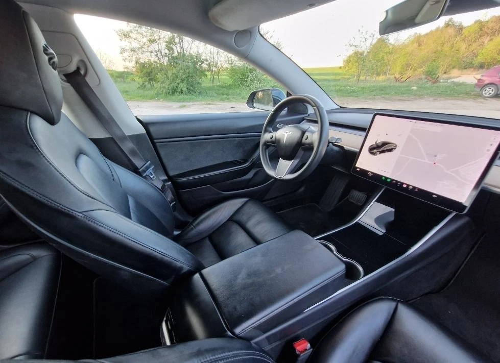 Tesla Model 3  44   | Mobile.bg   16