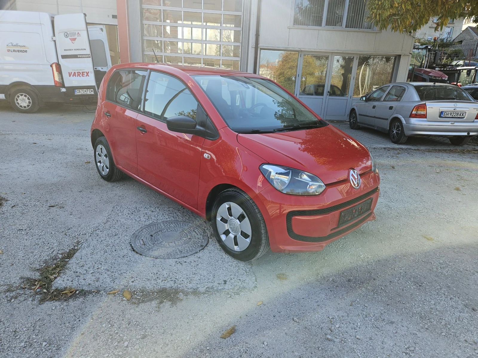 VW Up 1.0i--NAVI - изображение 3