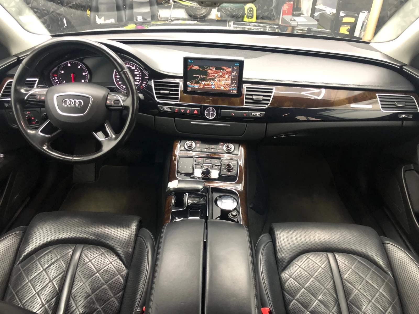 Audi A8 1-Собственик-MATRIX-262k.s-Distronik-Podgrevi!! - изображение 10