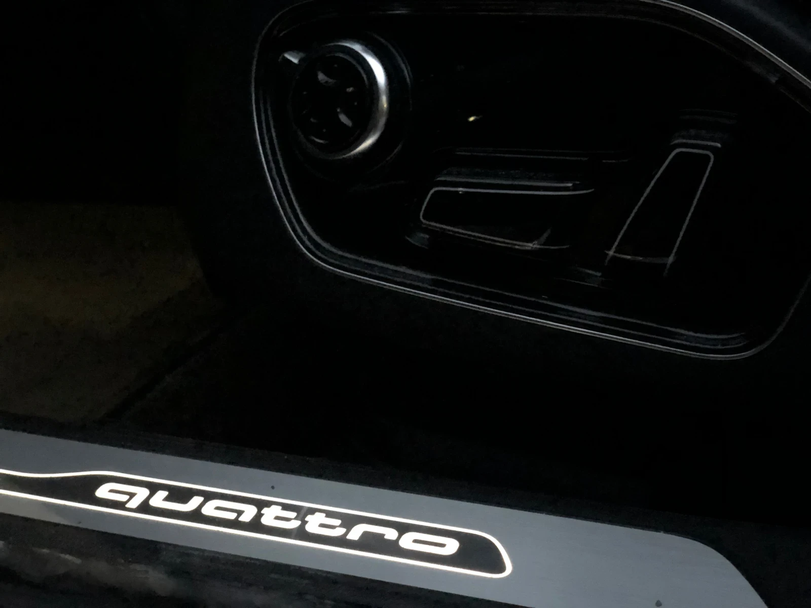 Audi A8 1-����������-MATRIX-262k.s-Distronik-������!!! | Mobile.bg � ����������� 15