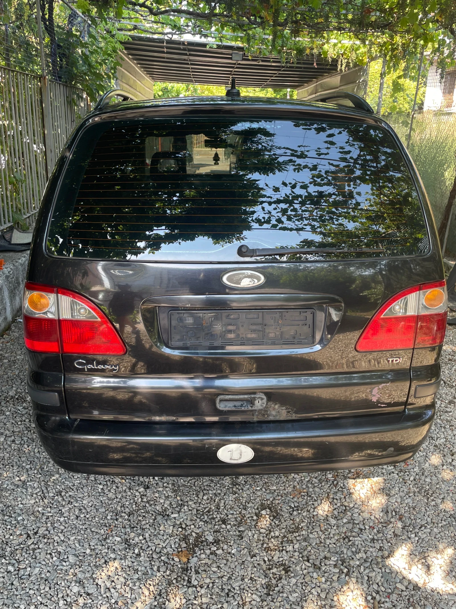 Ford Galaxy  - изображение 6