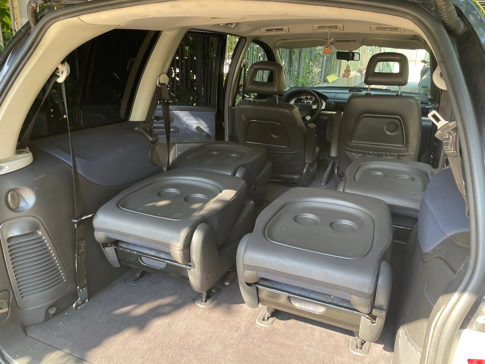 Ford Galaxy  - изображение 8