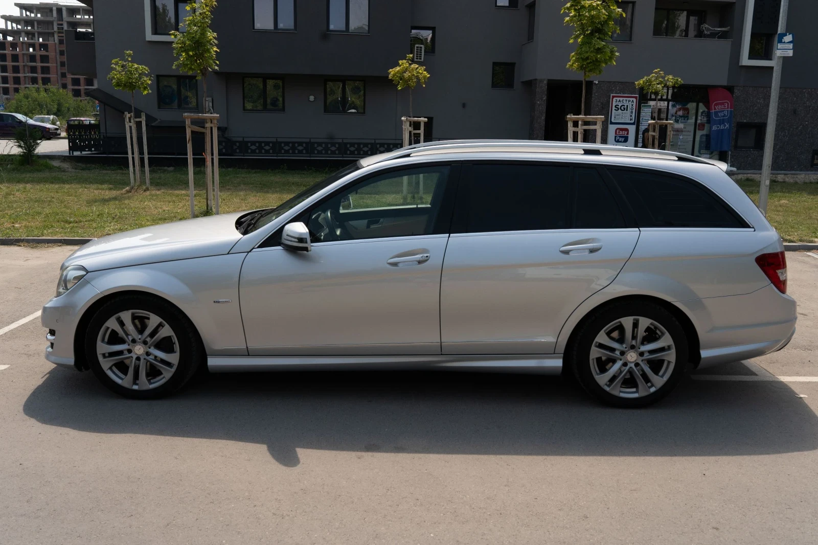 Mercedes-Benz C 300 4matic - изображение 2