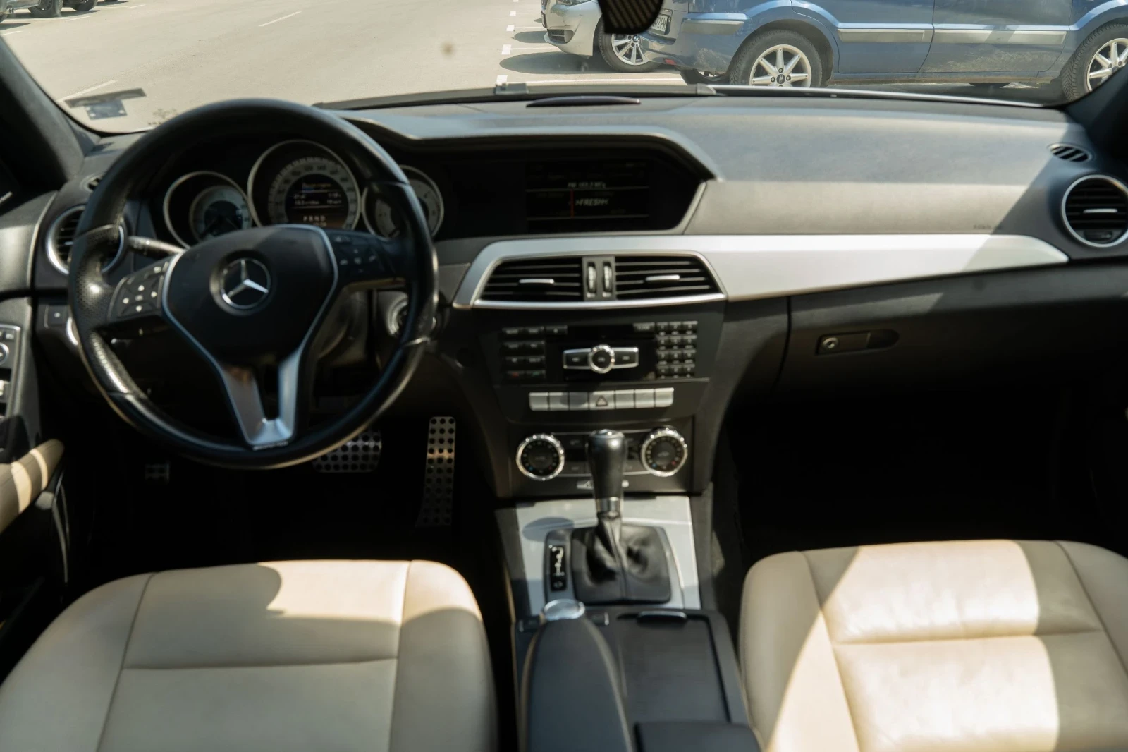 Mercedes-Benz C 300 4matic - изображение 9