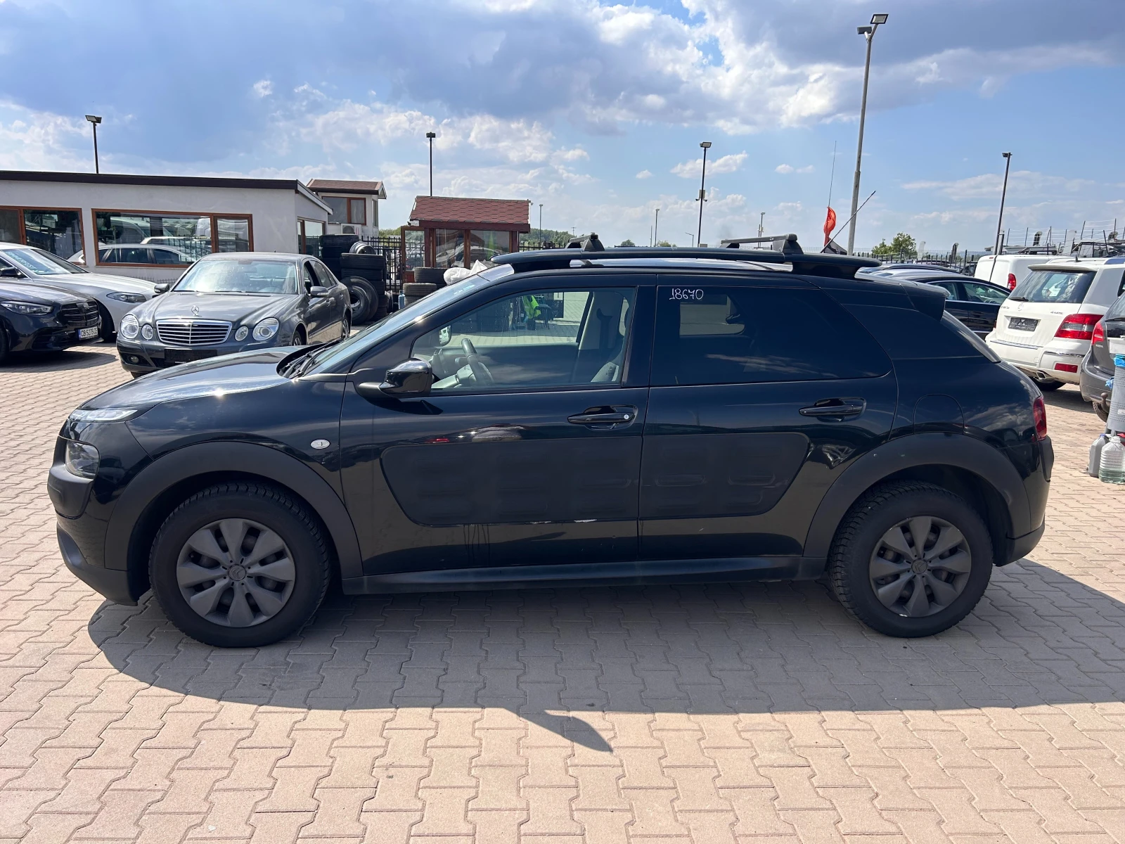 Citroen C4 Cactus 1.6HDI NAVI EURO 6 - изображение 9