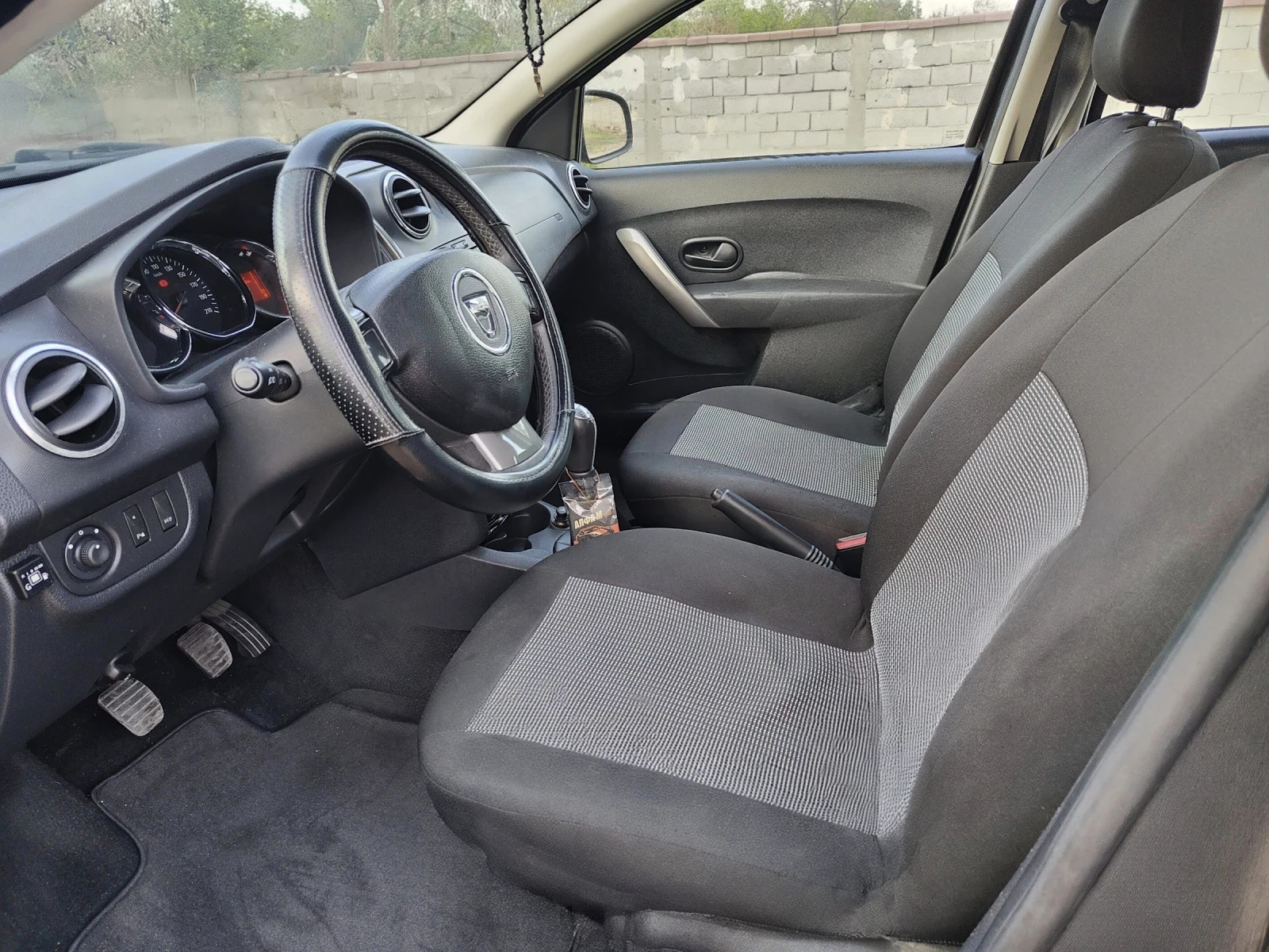 Dacia Sandero Stepway LPG - изображение 6