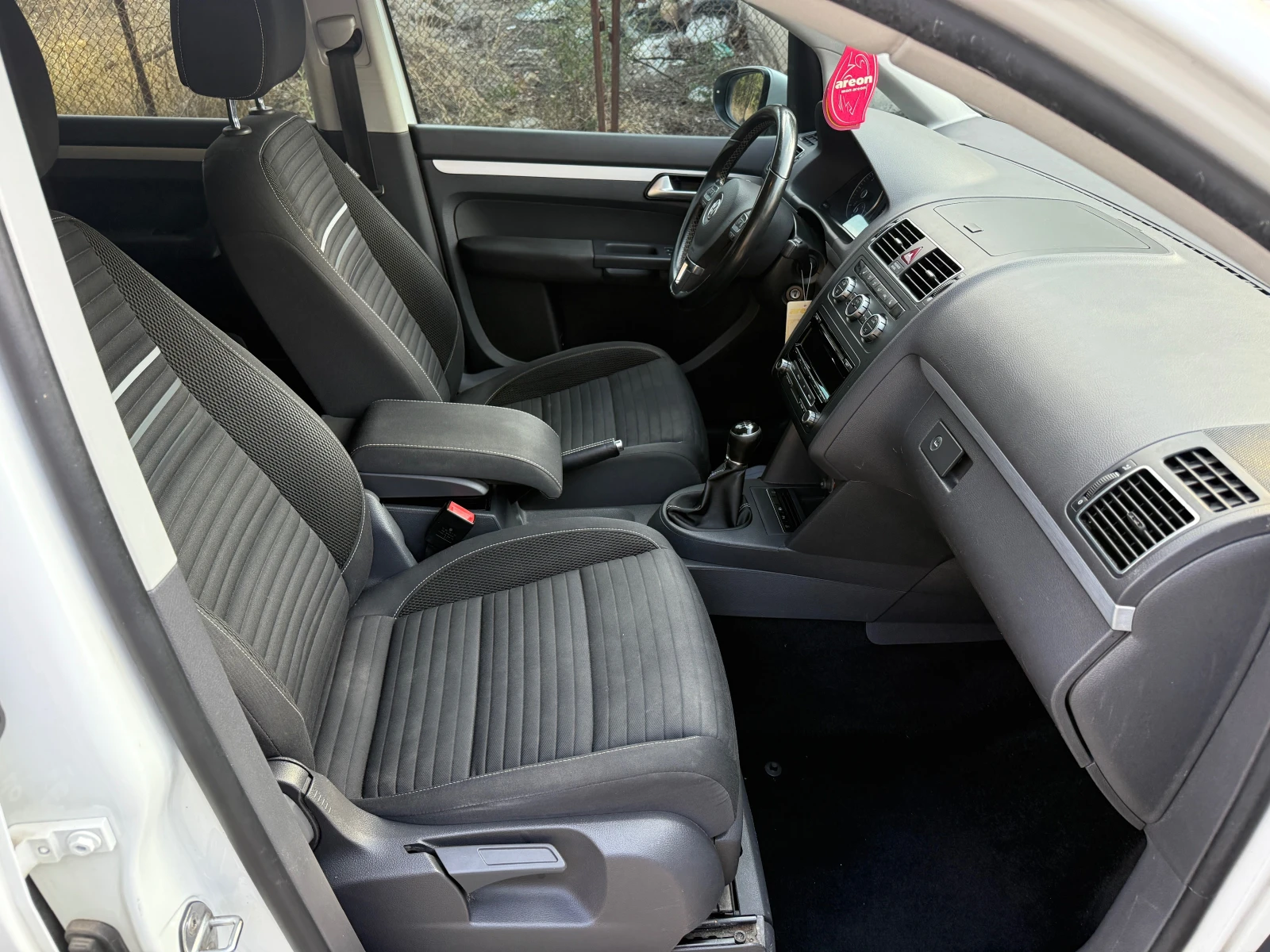 VW Touran UNIKAT-GERMANY | Mobile.bg — изображение 11