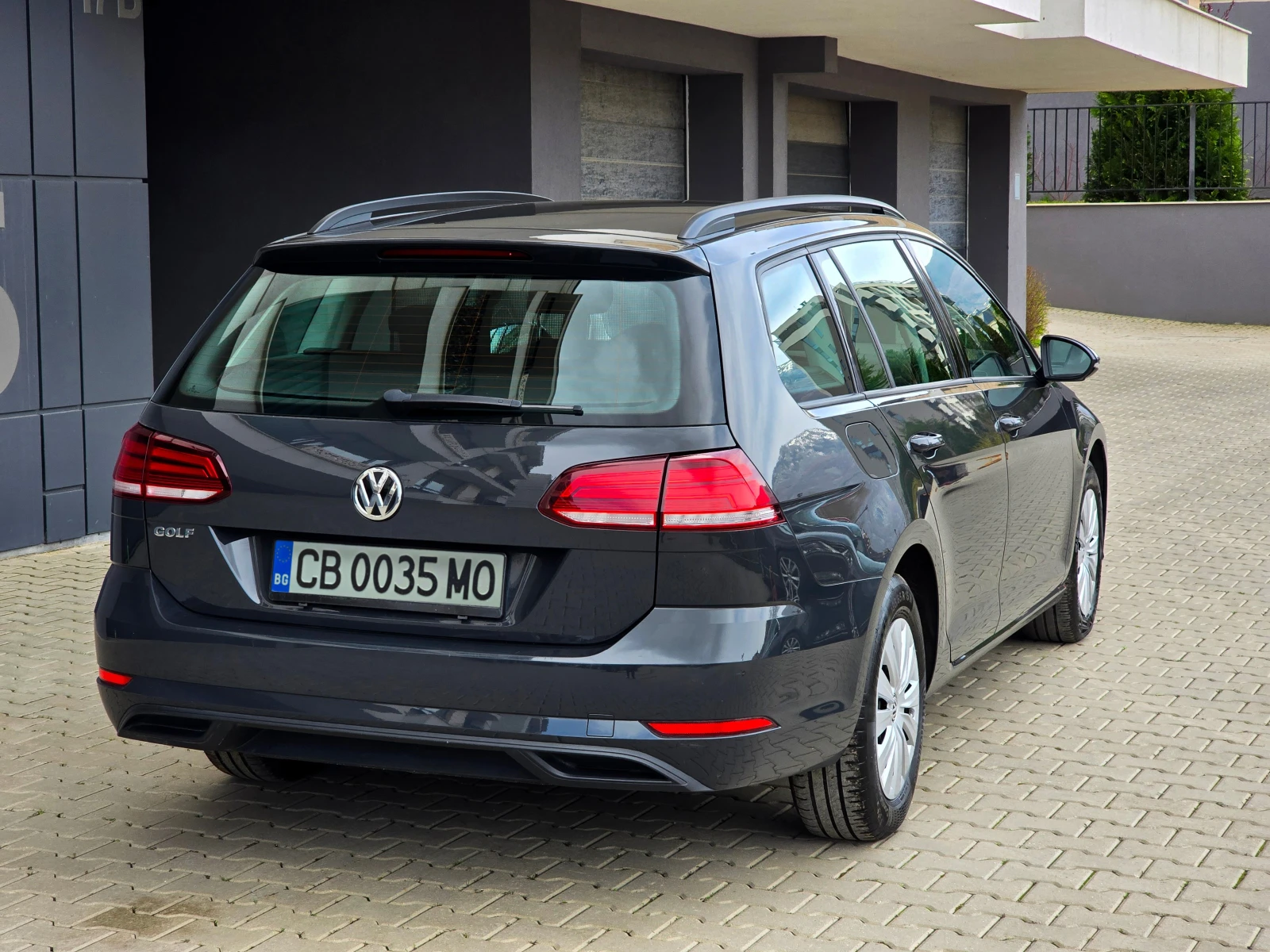 VW Golf Variant 1.6 TDI | Mobile.bg — изображение 3