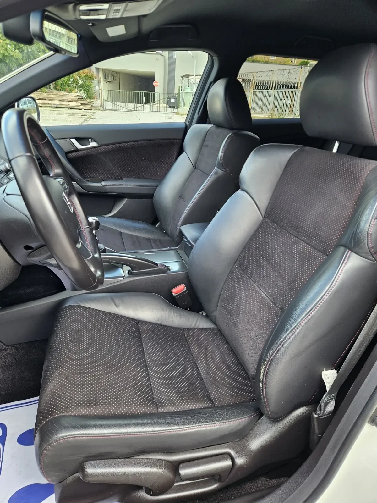 Honda Accord 2.4i-VTEC Type S Distronic* NAVI* CAM* Lane Assist - изображение 10