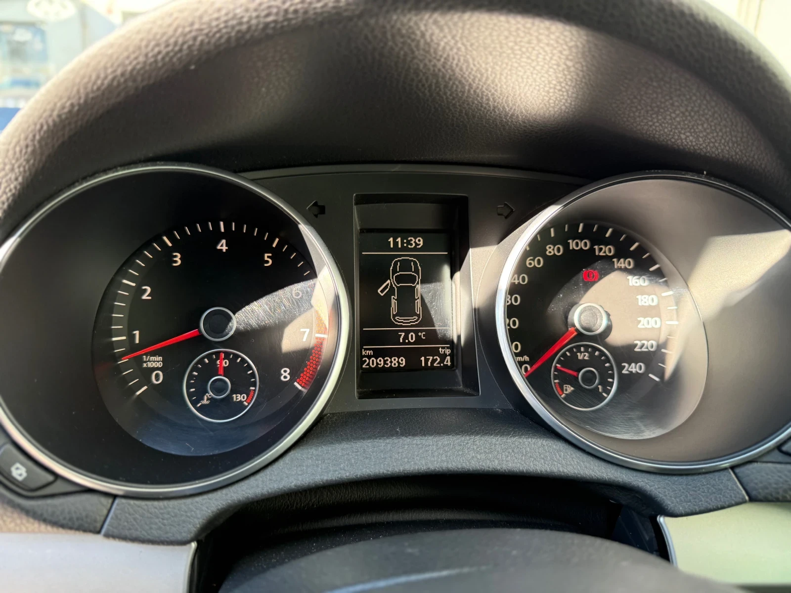 VW Golf 1, 4TSI+ + +   | Mobile.bg   12