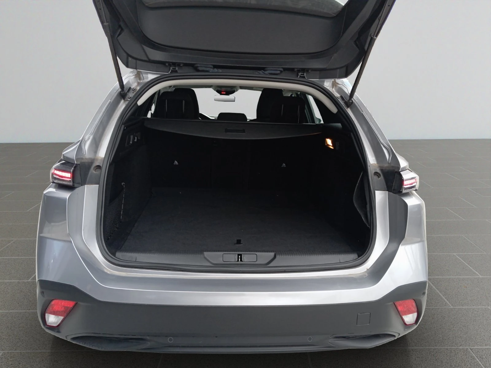 Peugeot 308 ACTIVE PACK 1, 5 BlueHDi 130 EAT8 EURO 6 | Mobile.bg   12