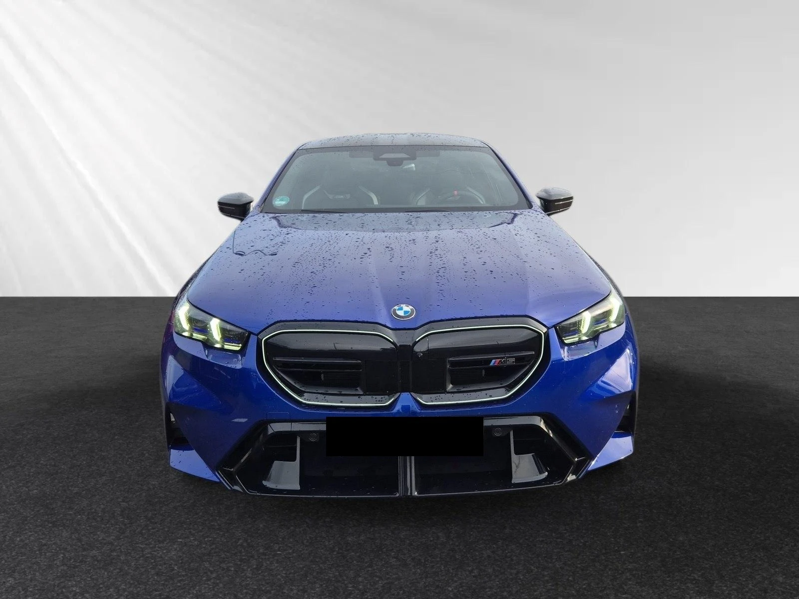 BMW M5 HYBRID B&W 360 CAMERA CARBON - изображение 2