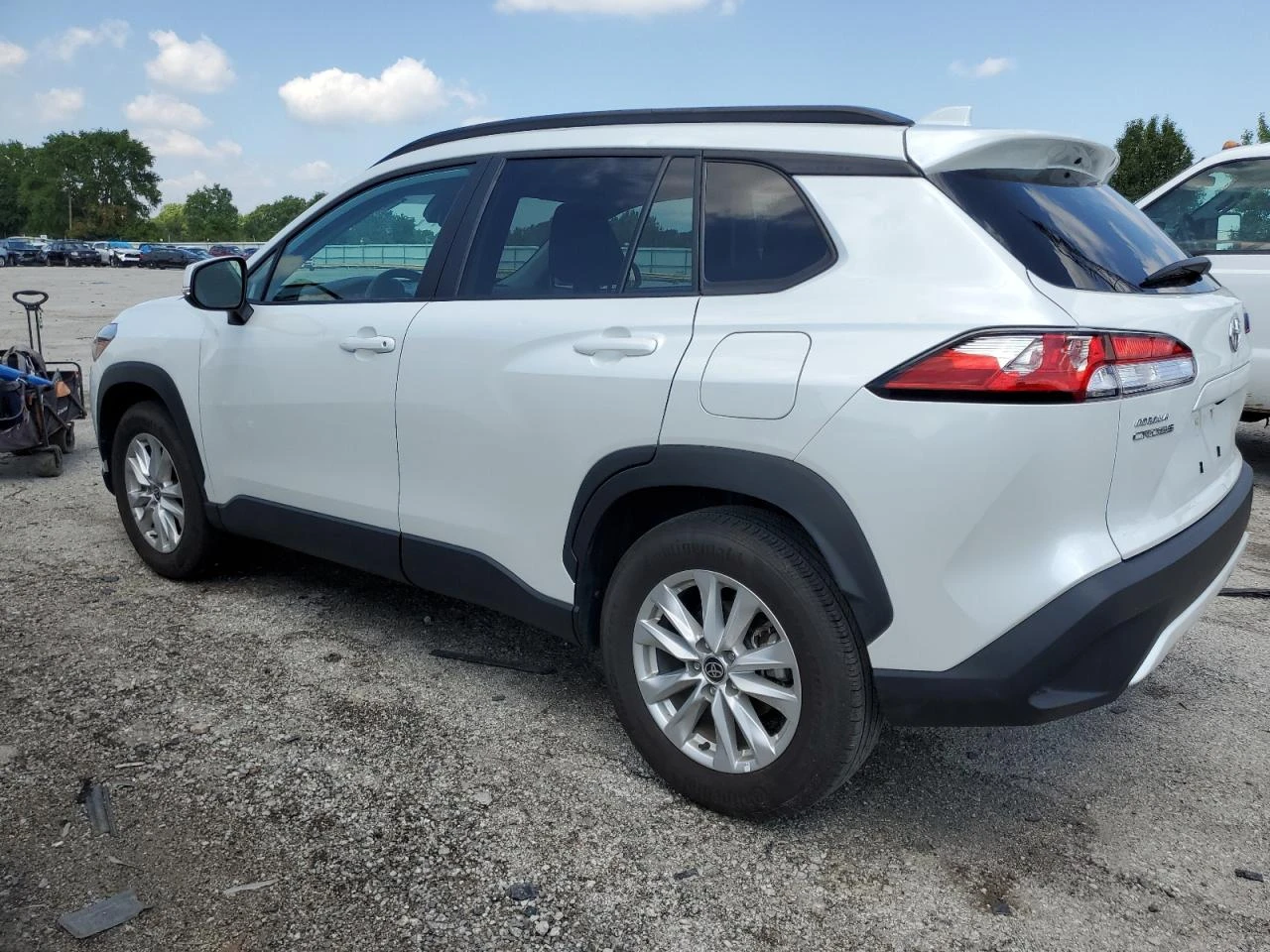 Toyota Corolla Cross 2l Le, снимка 2 - Автомобили и джипове - 53764080