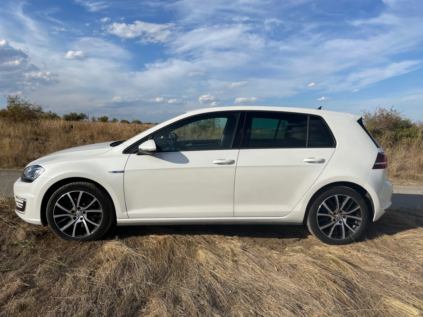 VW Golf GTE Advance, снимка 13 - Автомобили и джипове - 53783763