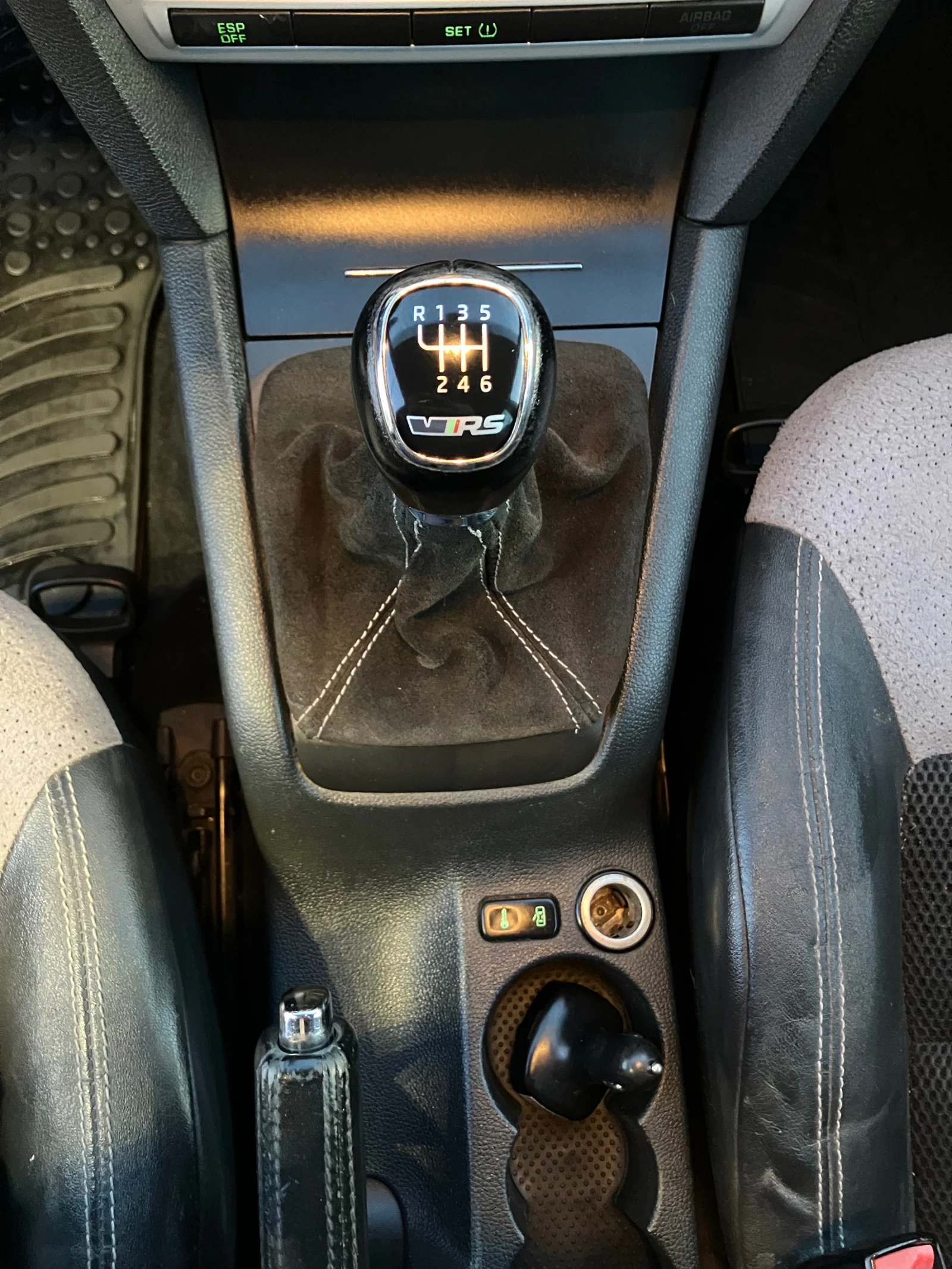 Skoda Octavia vRS 2.0 TDI 170 к.с., снимка 10 - Автомобили и джипове - 53830202