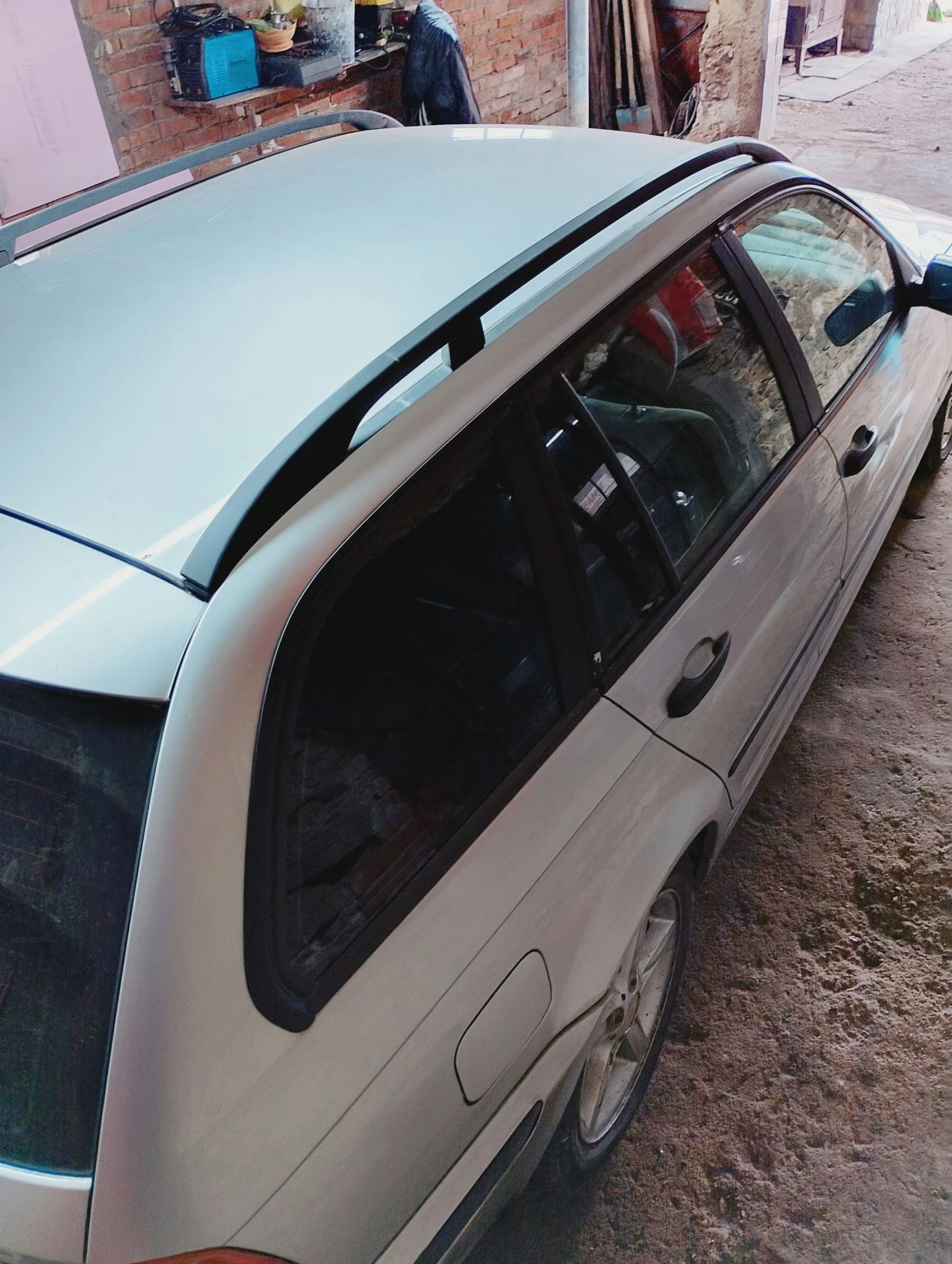 BMW 320, снимка 3 - Автомобили и джипове - 53846129