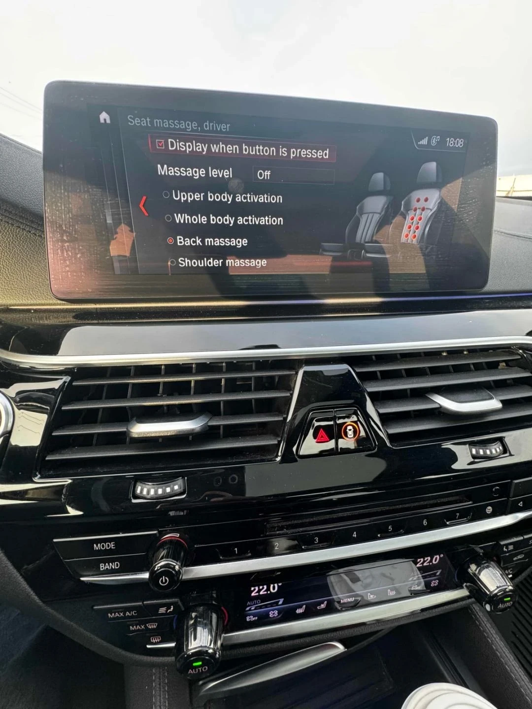 BMW 540 M-pkg* Massage* HUD* 360View* Harman/Kardon* Обдух, снимка 11 - Автомобили и джипове - 53904191