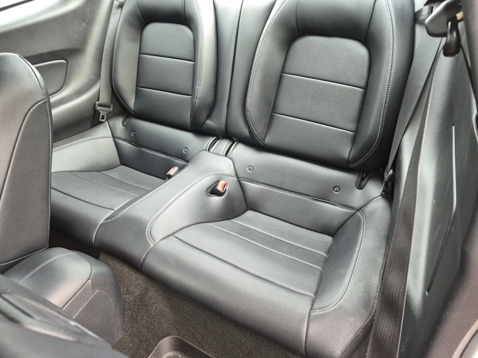 Ford Mustang Ecoboost * Обдухване * Камера * Carfax * , снимка 9 - Автомобили и джипове - 54046334