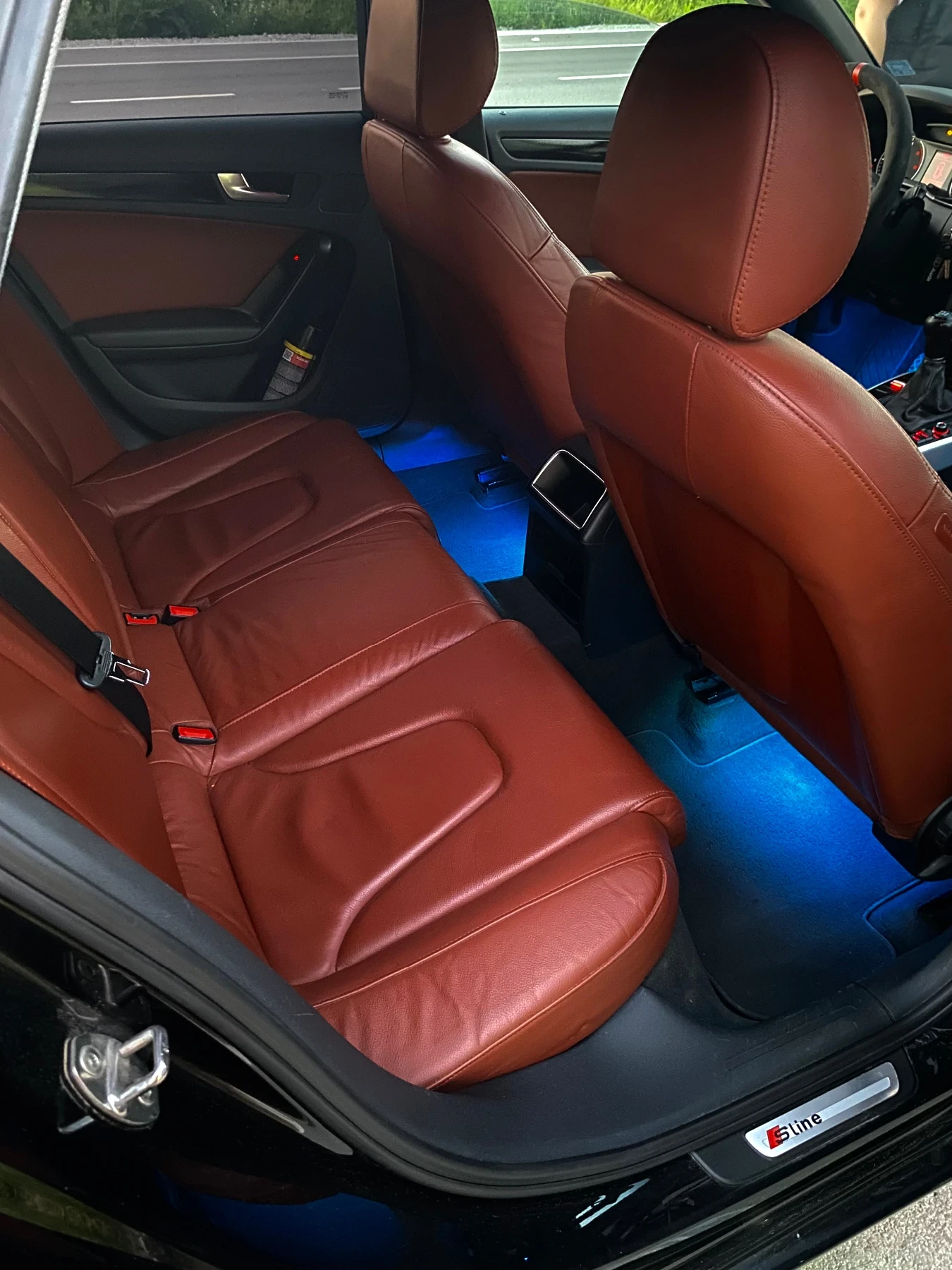 Audi A4 2.0 tdi  | Mobile.bg � ����������� 3