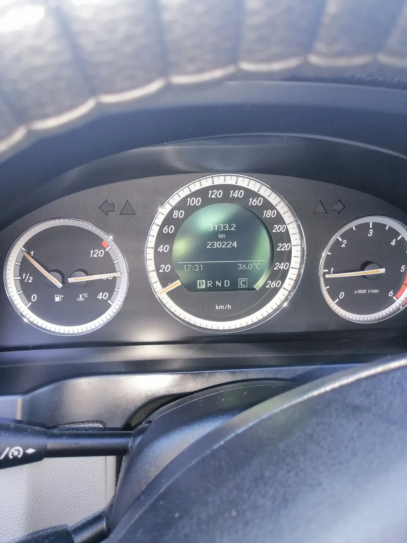 Mercedes-Benz C 220, снимка 10 - Автомобили и джипове - 54232791