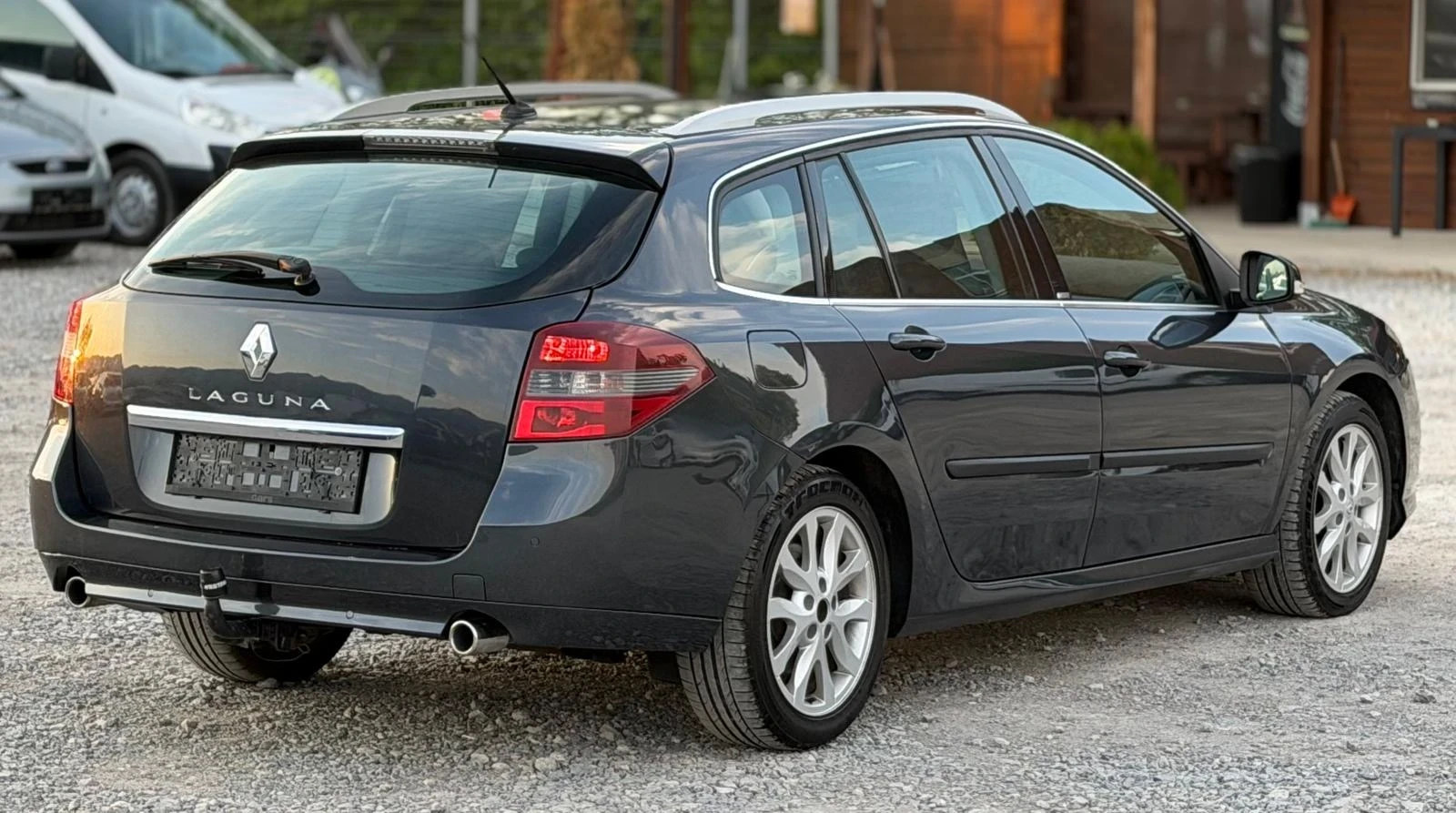 Renault Laguna 2.0D  150к.с  * Нави*  * Кожа*  * Ксенон* , снимка 8 - Автомобили и джипове - 54444677