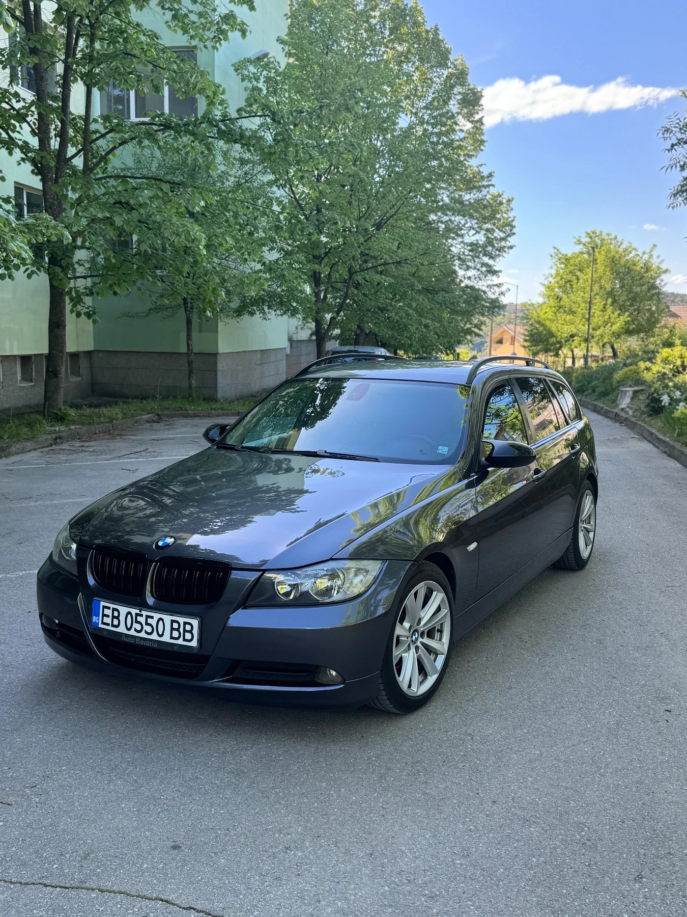 BMW 320