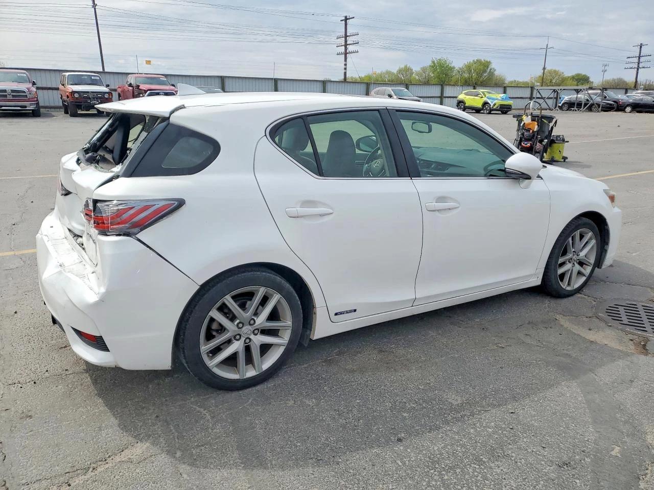 Lexus CT 200h, снимка 8 - Автомобили и джипове - 54791536