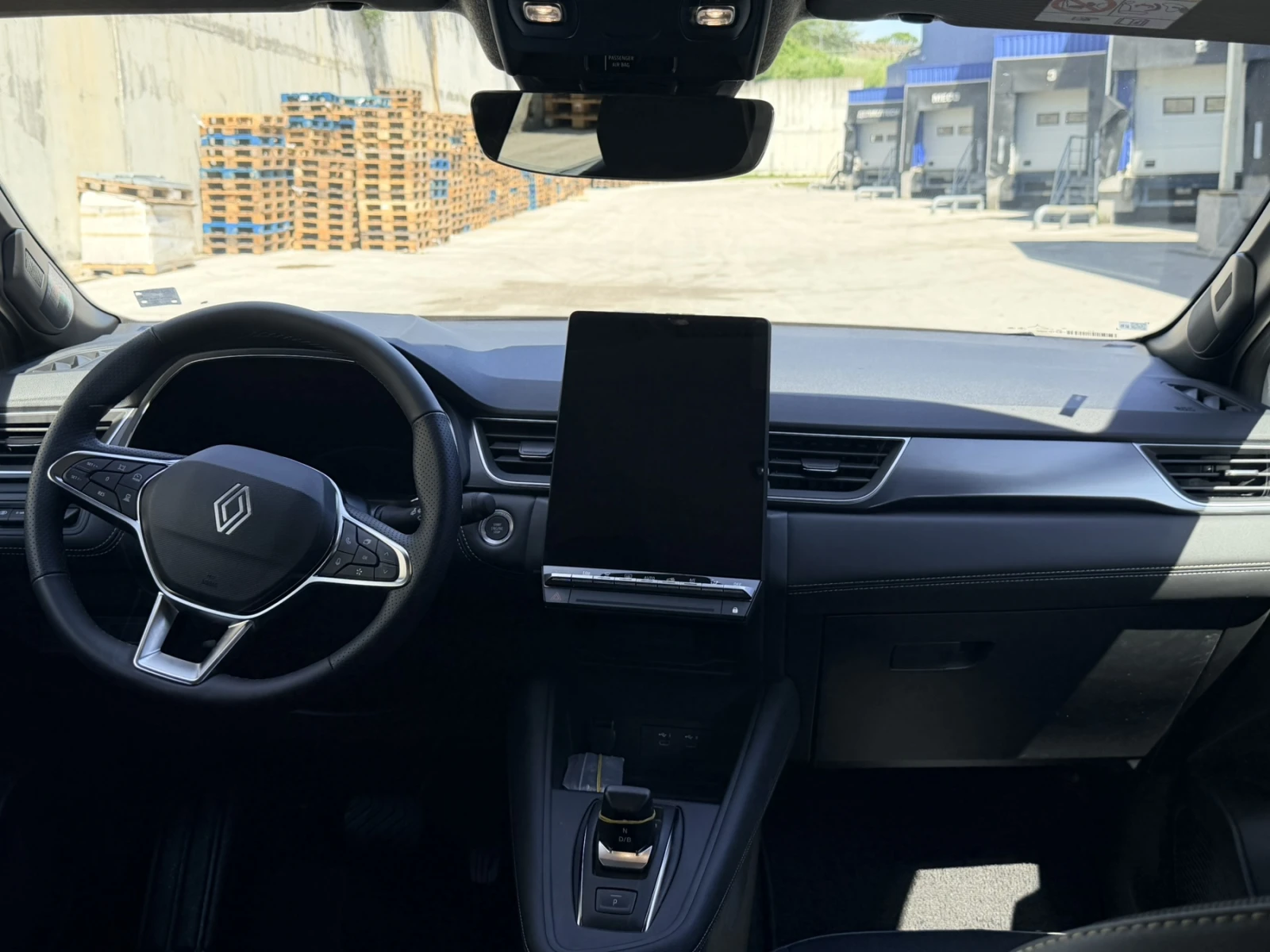 Renault Symbioz E-Tech Full Hybrid, снимка 13 - Автомобили и джипове - 54828385