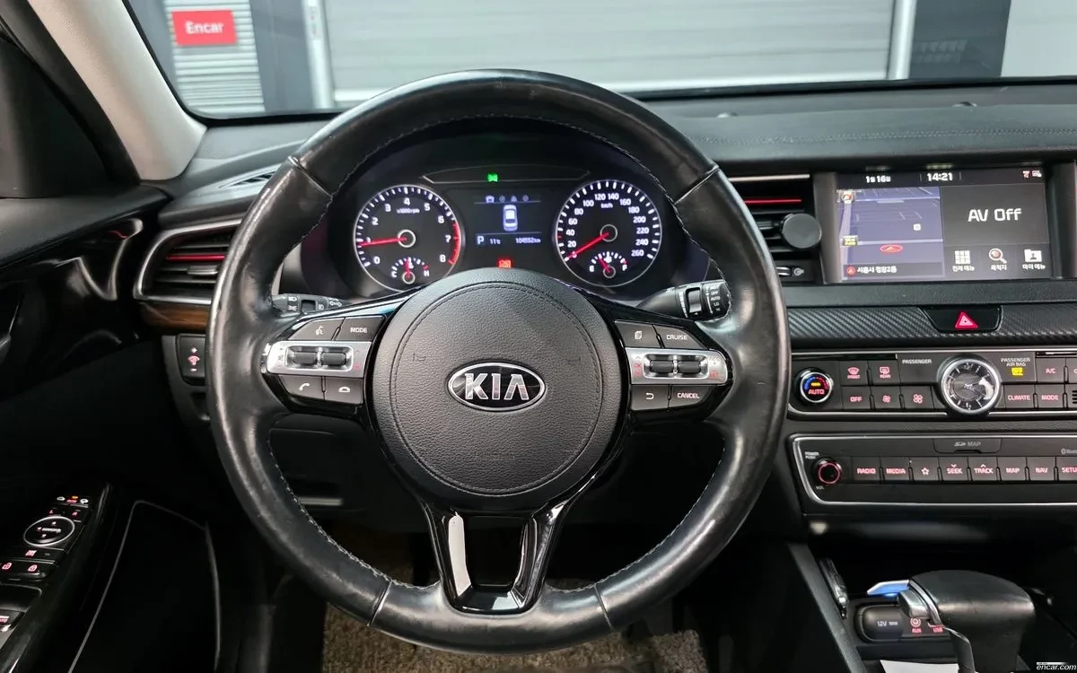 Kia K7 LPG/LUXURY/ПОДГРЕВИ/ОБДУХВАНИЯ/ПАНО, снимка 13 - Автомобили и джипове - 54847248