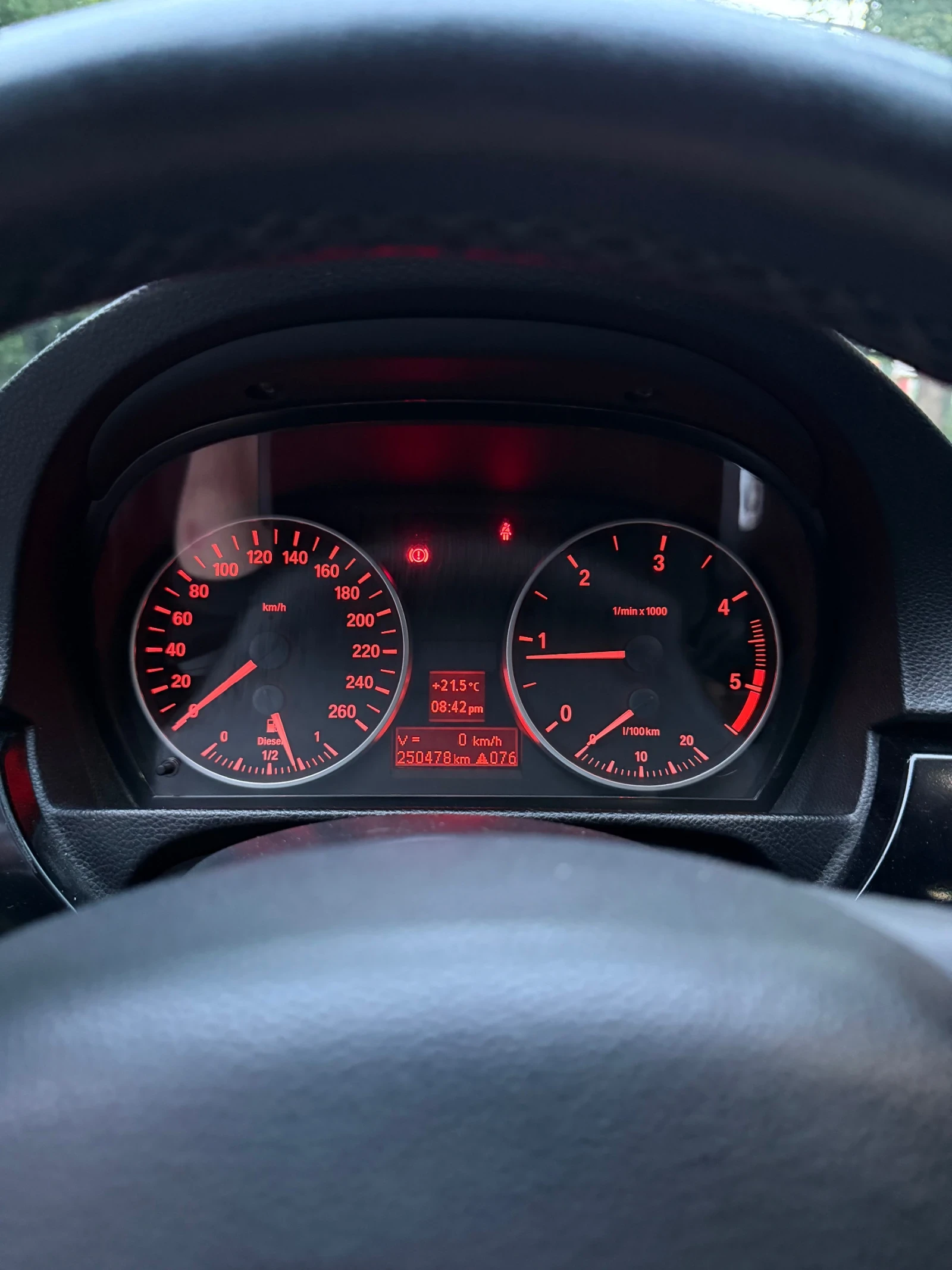 BMW 320, снимка 10 - Автомобили и джипове - 55012299