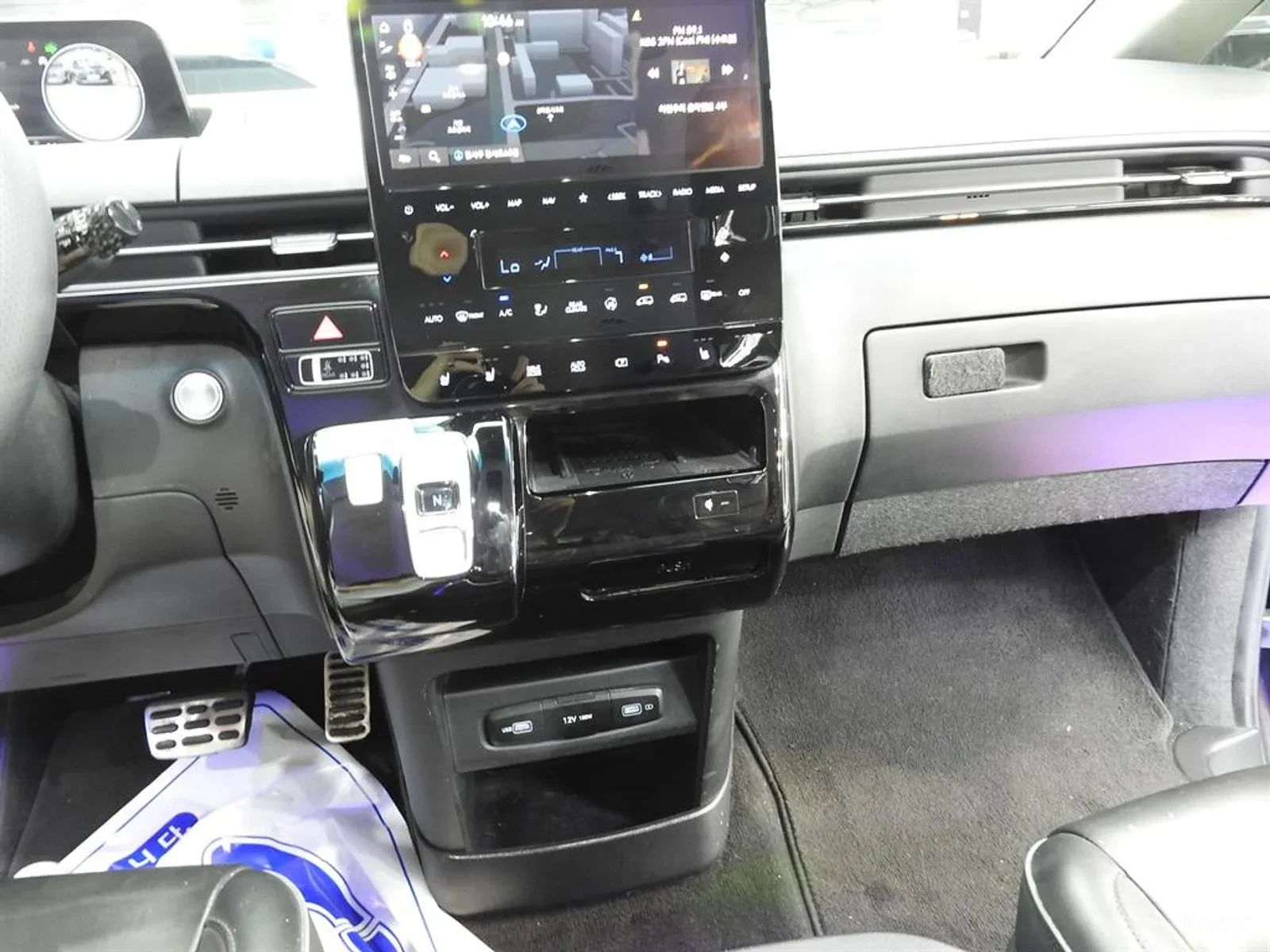 Hyundai Staria LOUNGE* 9SEATER* EKSTROV* 111000KM!!!!! | Mobile.bg � ����������� 14