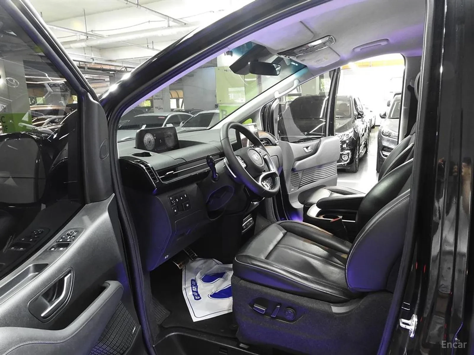 Hyundai Staria LOUNGE* 9SEATER* EKSTROV* 111000KM!!!!! | Mobile.bg � ����������� 17