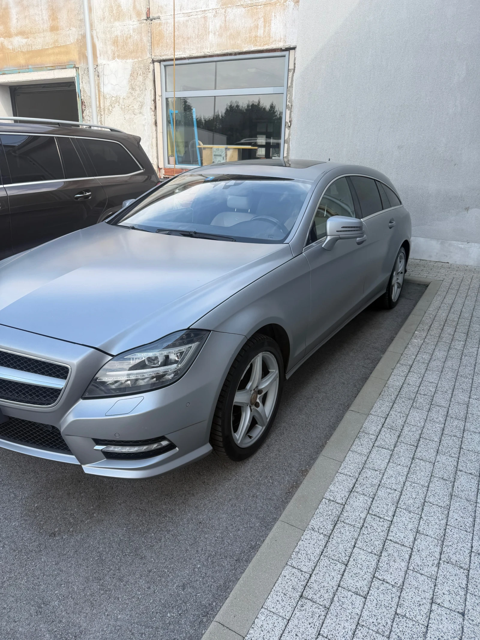 Mercedes-Benz CLS 350 4х4 Айр матик, снимка 2 - Автомобили и джипове - 55447298