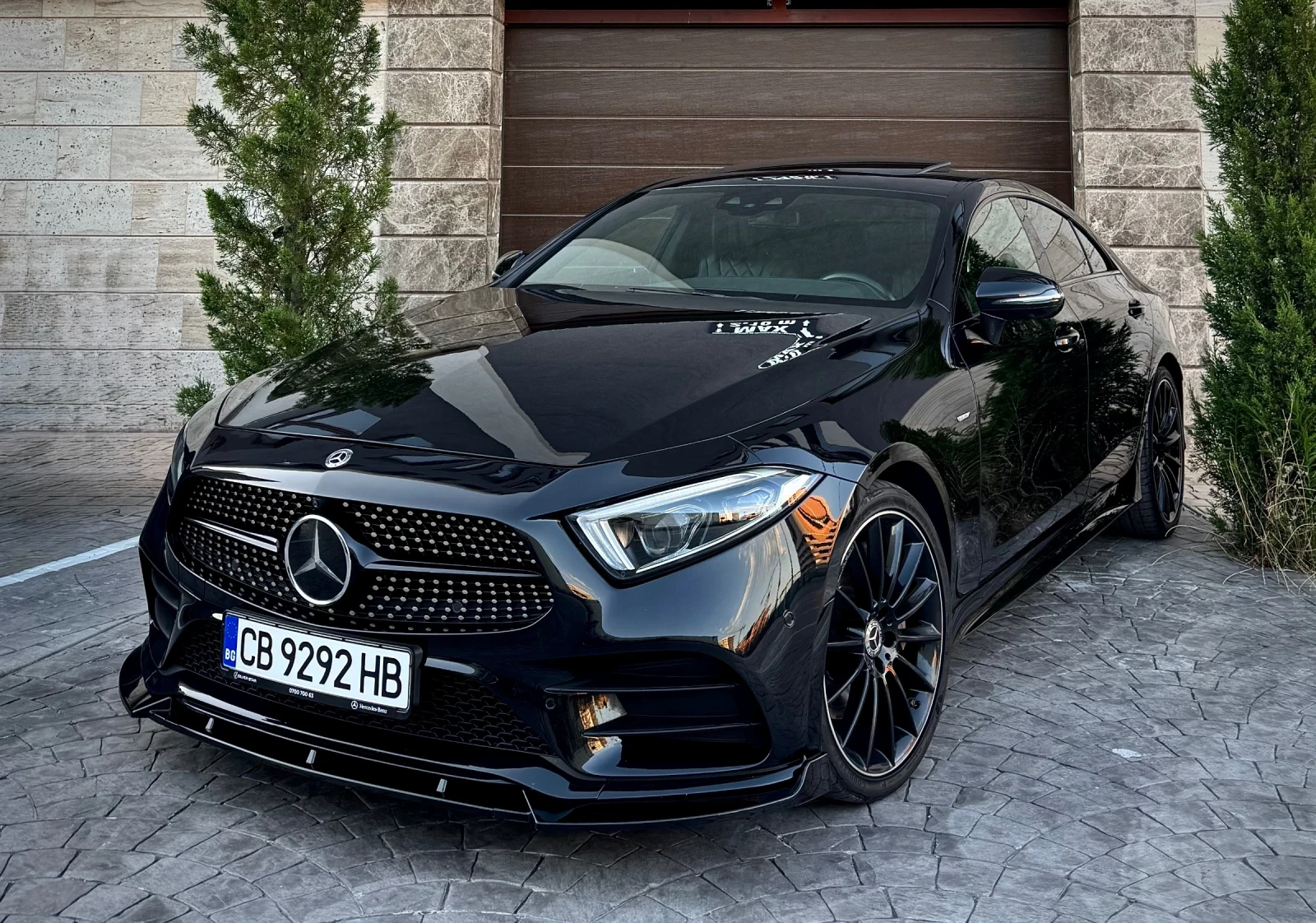 Mercedes-Benz CLS 450 Limited Edition-1 AMG Distronic+ Massage 