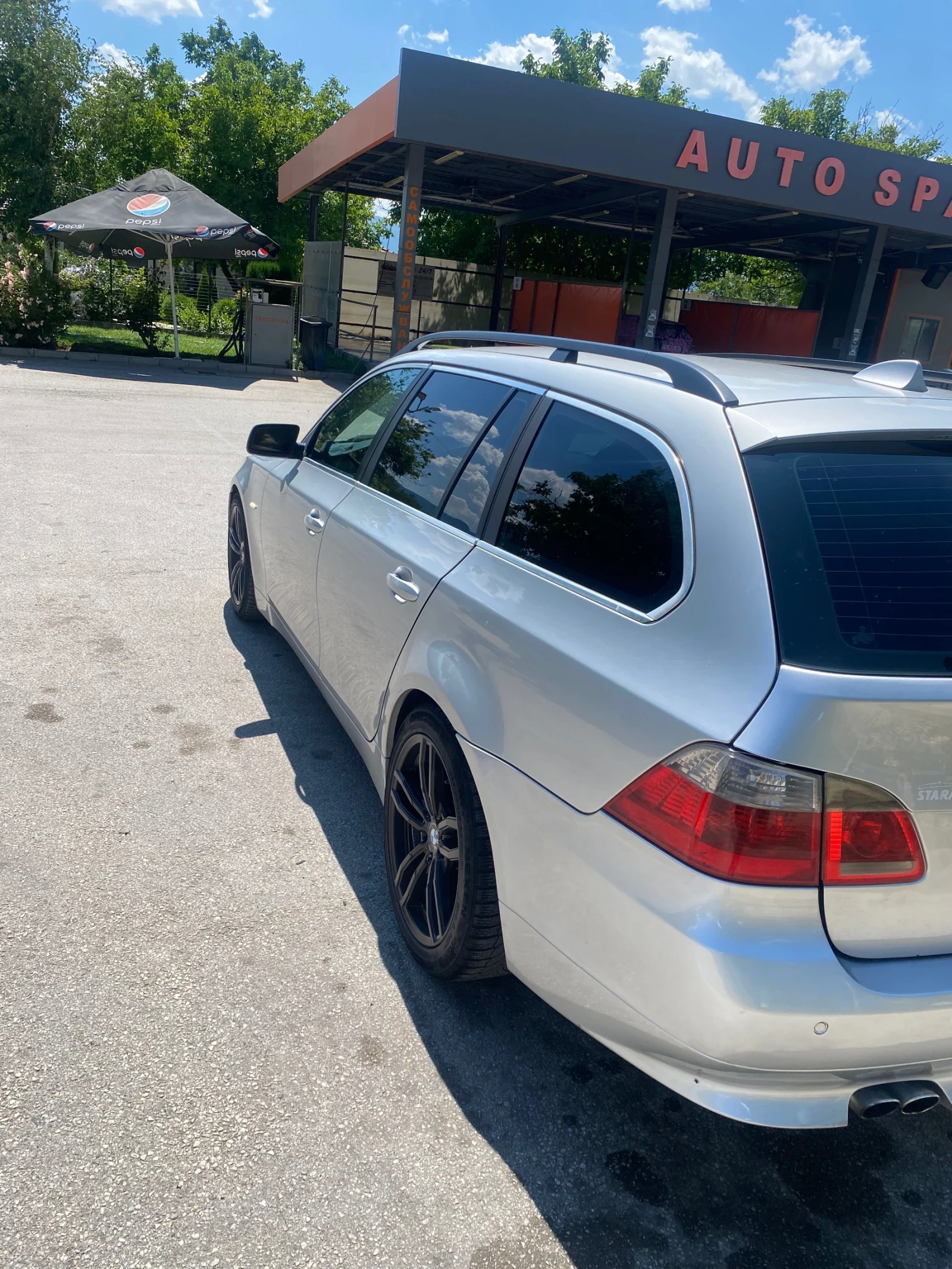 BMW 530, снимка 2 - Автомобили и джипове - 55372204
