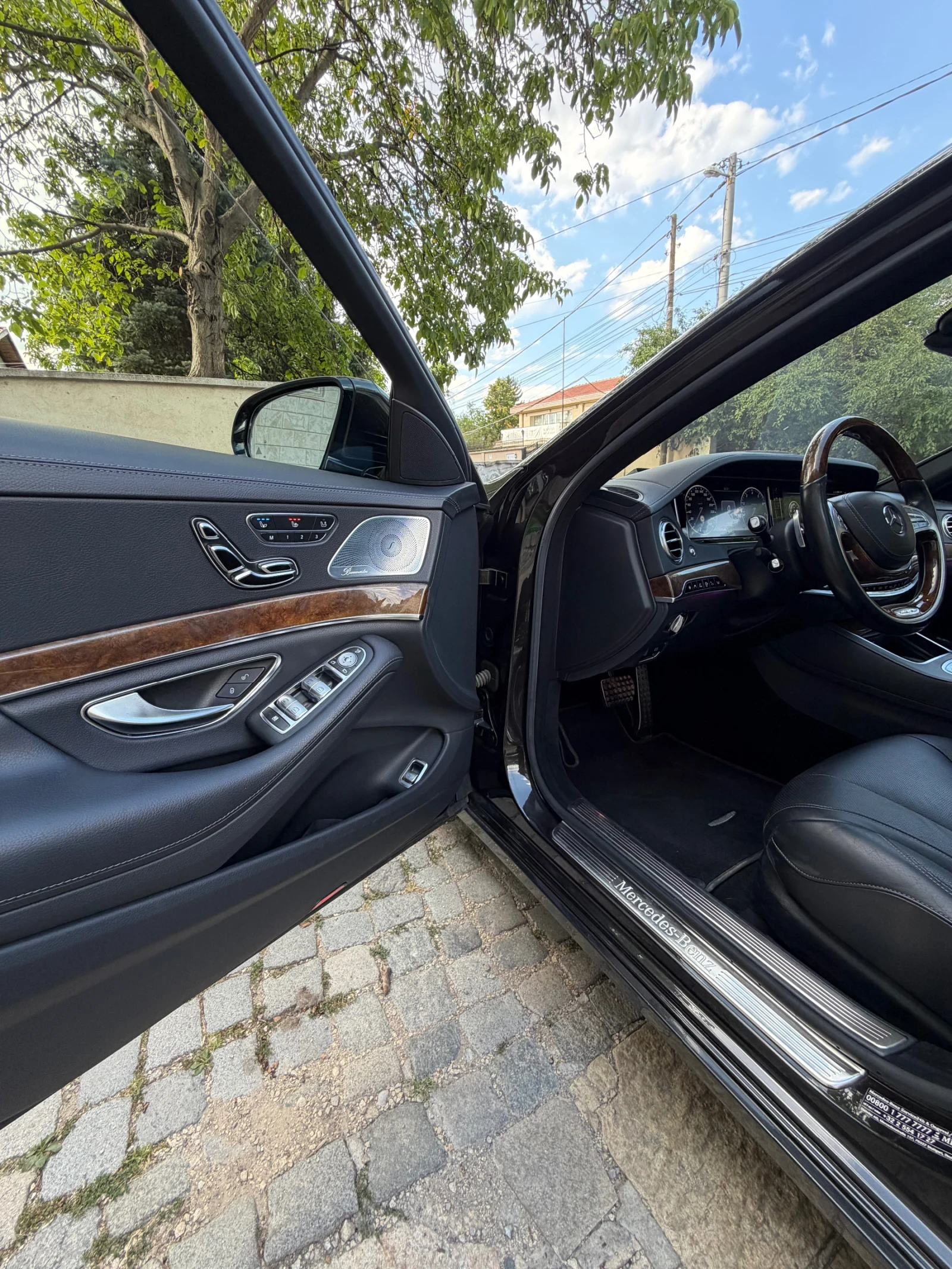 Mercedes-Benz S 500 Всички екстри 3xTV 3D BURMESTER sound, снимка 9 - Автомобили и джипове - 55929943