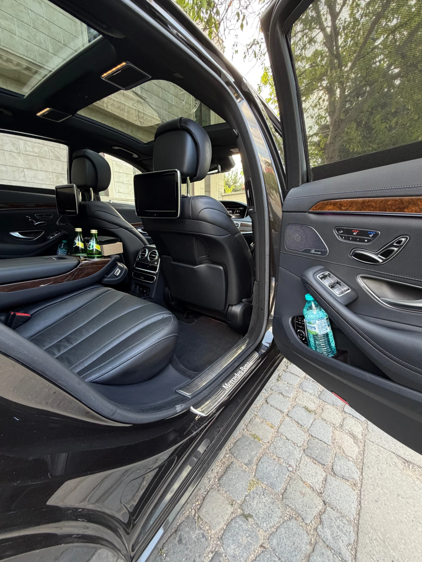 Mercedes-Benz S 500 Всички екстри 3xTV 3D BURMESTER sound, снимка 11 - Автомобили и джипове - 55929943