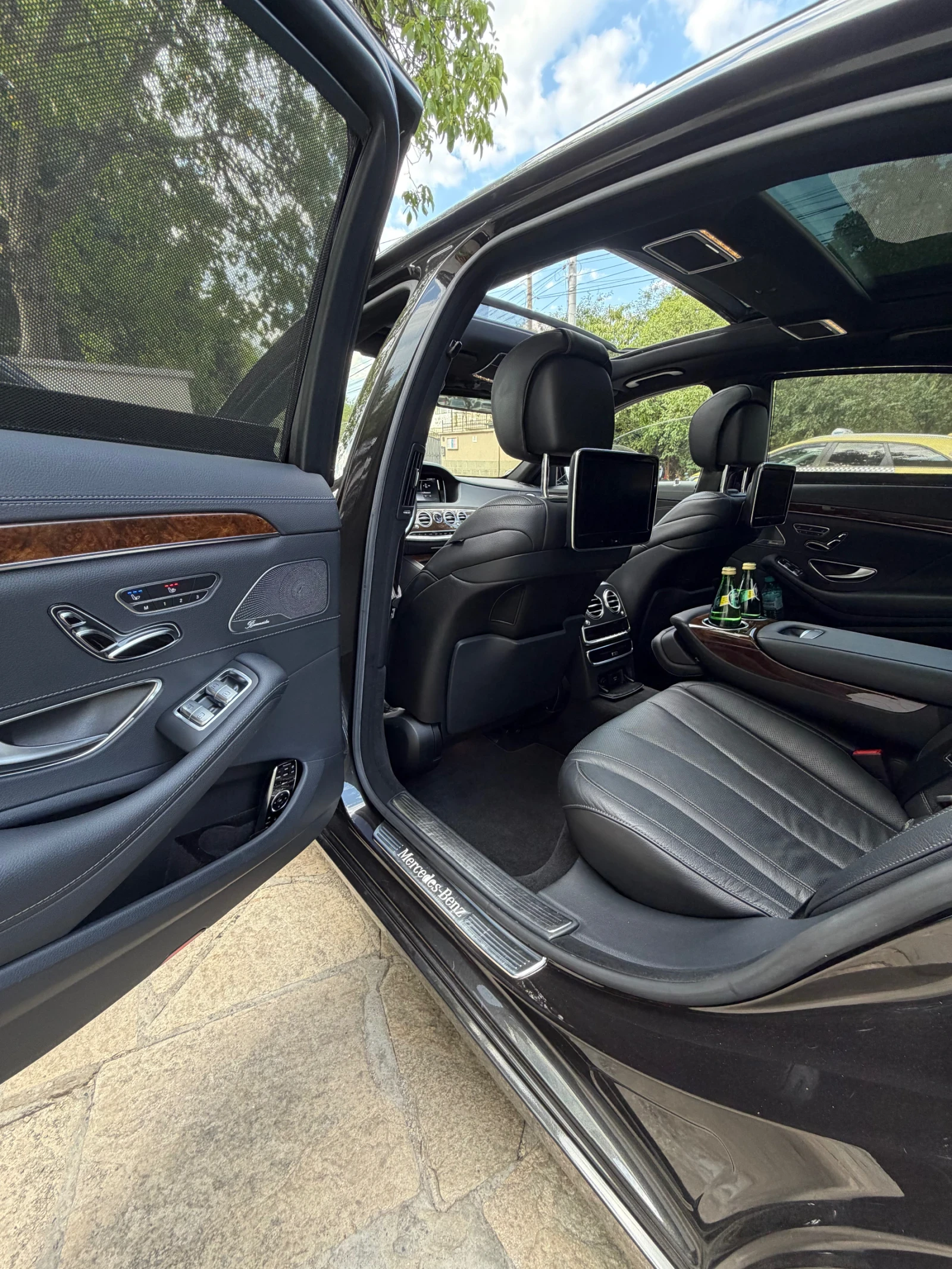 Mercedes-Benz S 500 Всички екстри 3xTV 3D BURMESTER sound
