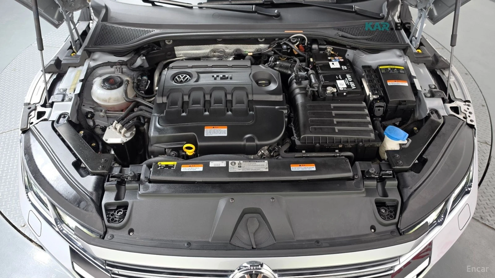 VW Arteon PRESTIGE* ОБДУХВАНЕ* ПОДГРЕВ* 360 КАМЕРА* ПАНО, снимка 6 - Автомобили и джипове - 56291547