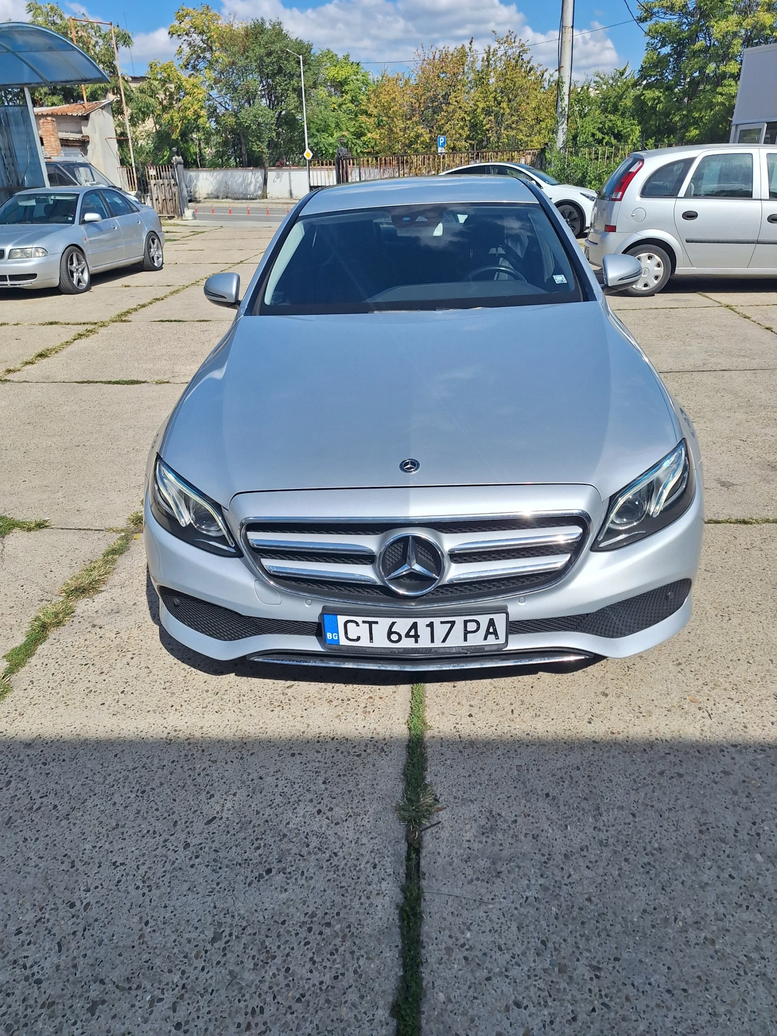 Mercedes-Benz E 220 Авангард