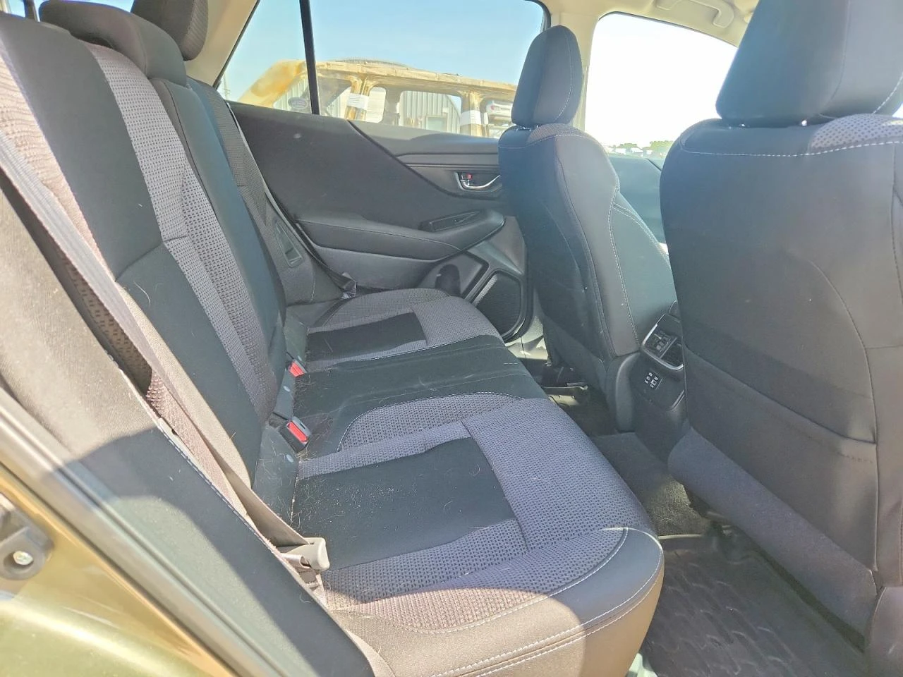 Subaru Outback 2.5l Premium, снимка 10 - Автомобили и джипове - 56418135