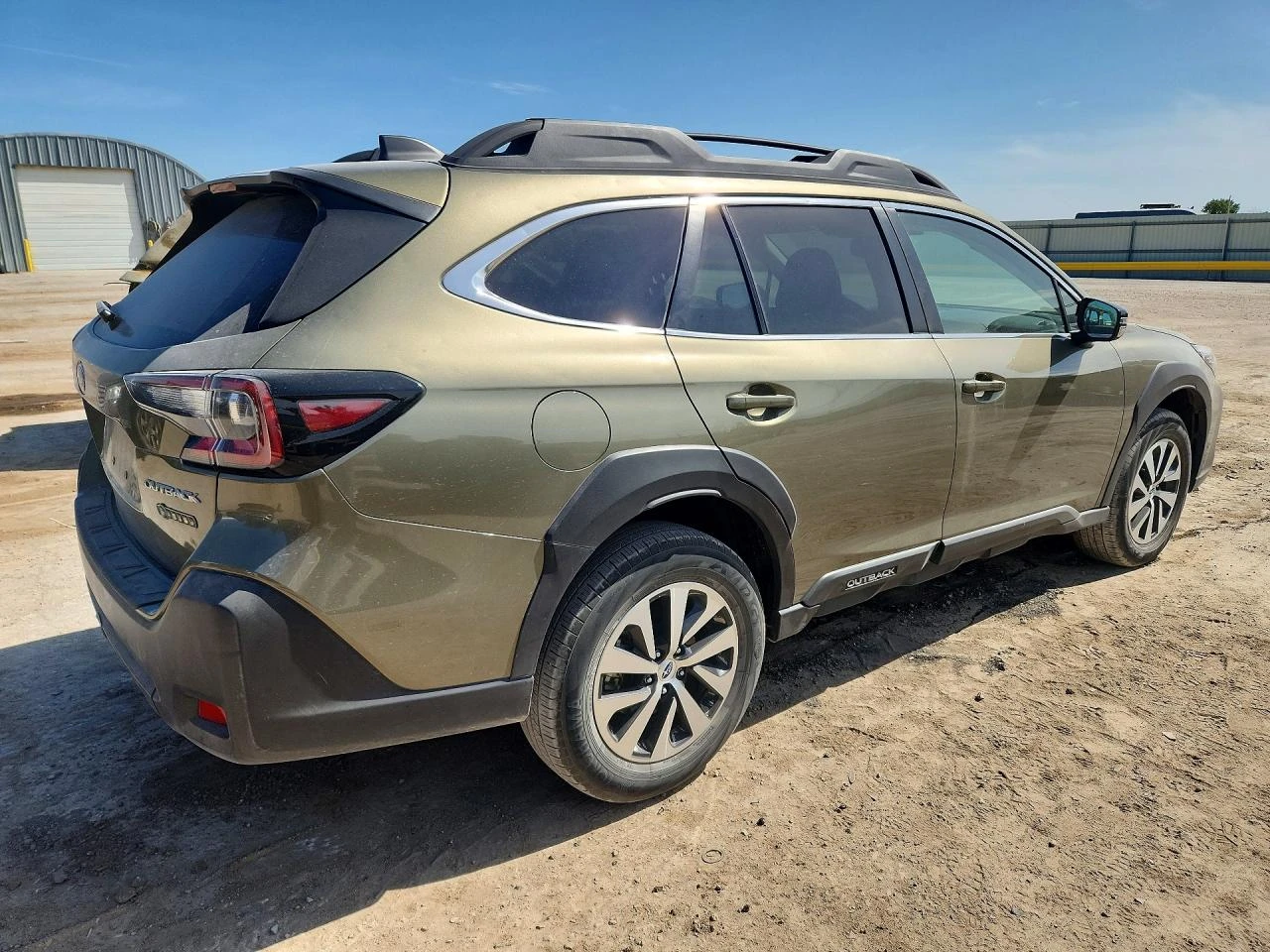 Subaru Outback 2.5l Premium, снимка 3 - Автомобили и джипове - 56418135