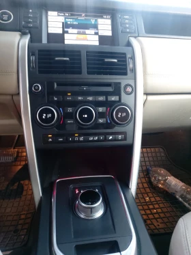 Обява за продажба на Land Rover Discovery Sport 2.2 190к.с HSE Luxury  ~11 лв. - изображение 9